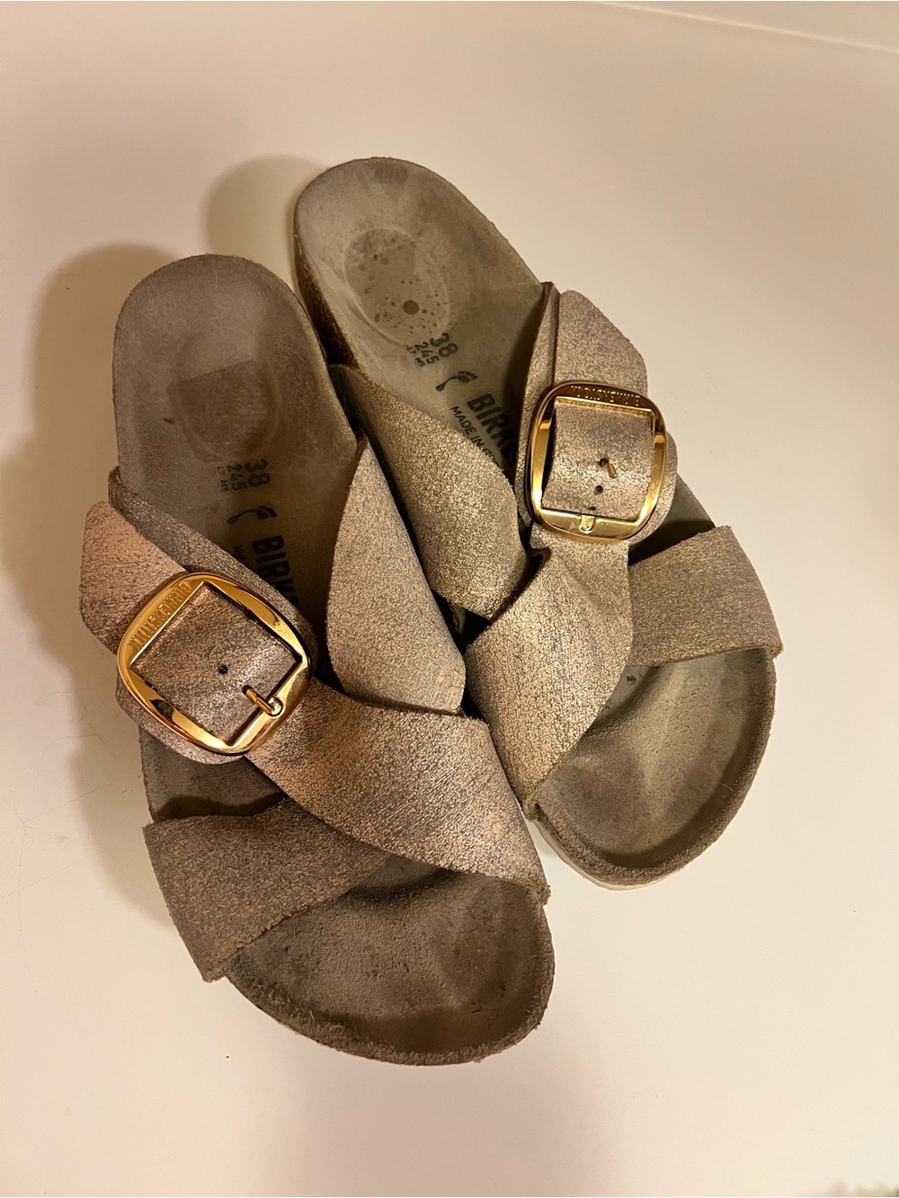 Rose Gold Big Buckle Siena Birkenstock- EUC